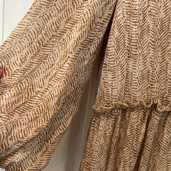 Baltic Born Veronica Maxi Dress in XXL- Camel Color- Print - Picture 3 of 4